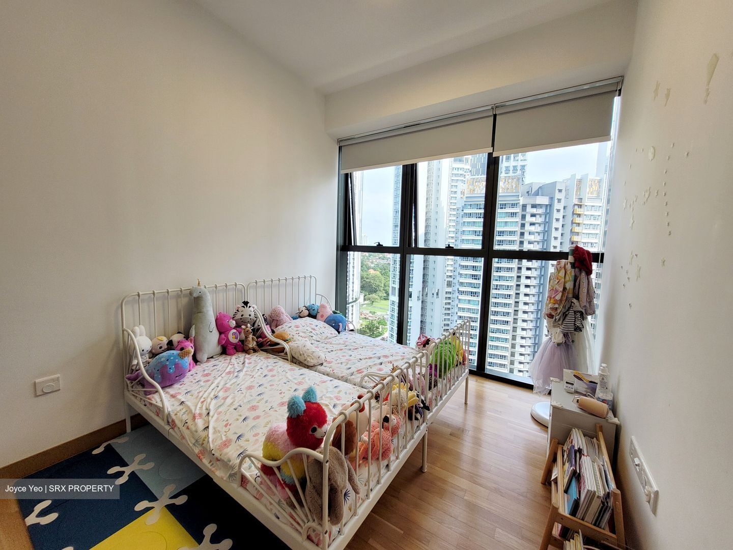 Commonwealth Towers (D3), Condominium #391534591